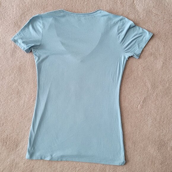 Gap V-Neck Tee Women's Size XS Light Blue Short Sleeve Cotton T-shirt - Picture 7 of 8